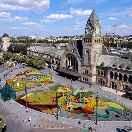 Studio Classe Haut De Gamme-metz Gare *