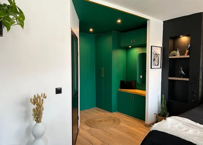 Studio Classe Haut De Gamme-metz Gare * מץ